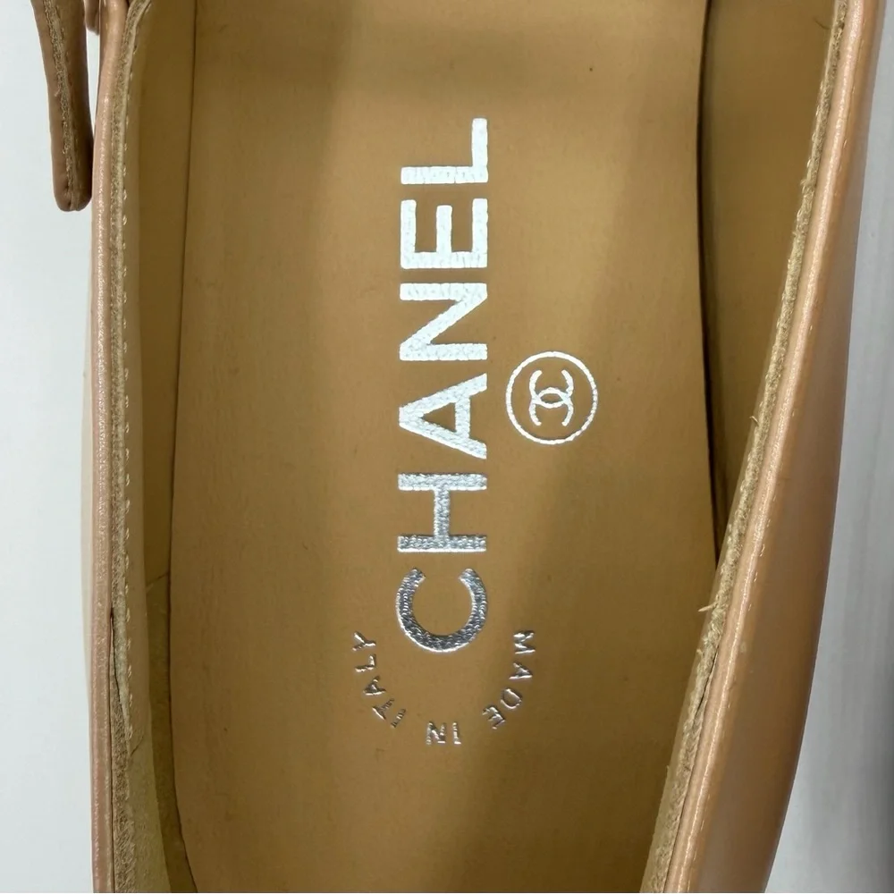 NEW NIB Chanel Beige Black Bicolor CC logo Cap Toe Mary Jane Buckle Ballet Flats - Picture 4 of 13